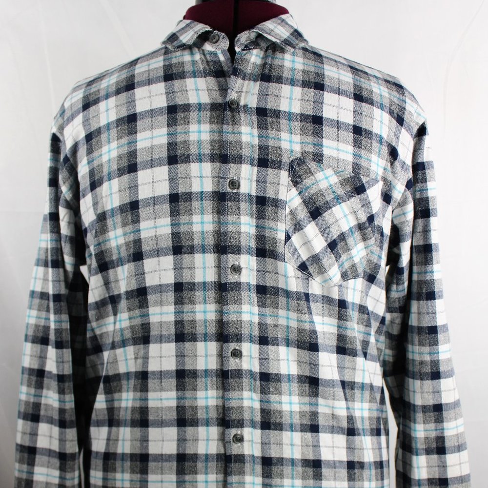 MBX Men XXL Gray Plaid Shirt The Flannel Collection Long Sleeve Button